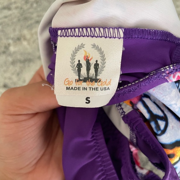 Go for the Gold Leotard l Small - Picture 3 of 4